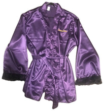 Load image into Gallery viewer, Dreaming Queens Silk Paradise Robes